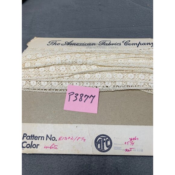 Vintage White Lace Trim 5/8" wide 26 Yards By The American Fabrics Company - Picture 7 of 7